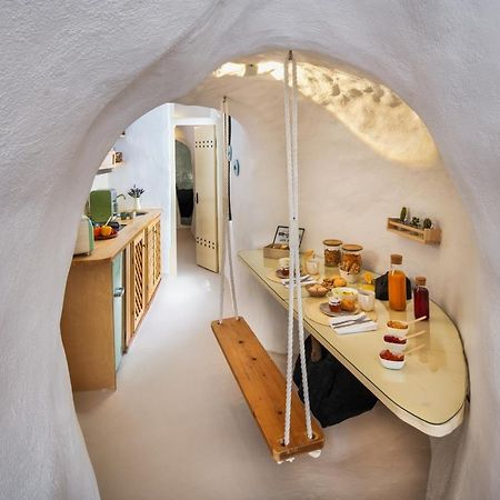 Mystagoge Retreat With Subterranean Pool/Jacuzzi Villa Vóthon Eksteriør bilde