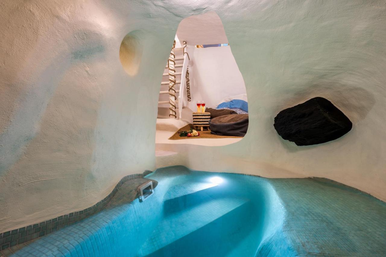 Mystagoge Retreat With Subterranean Pool/Jacuzzi Villa Vóthon Eksteriør bilde