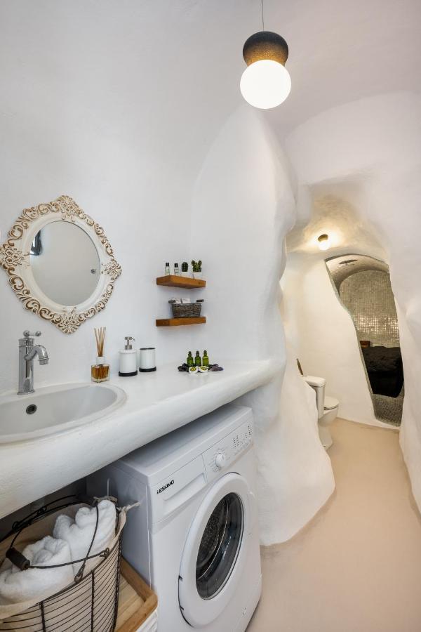 Mystagoge Retreat With Subterranean Pool/Jacuzzi Villa Vóthon Eksteriør bilde